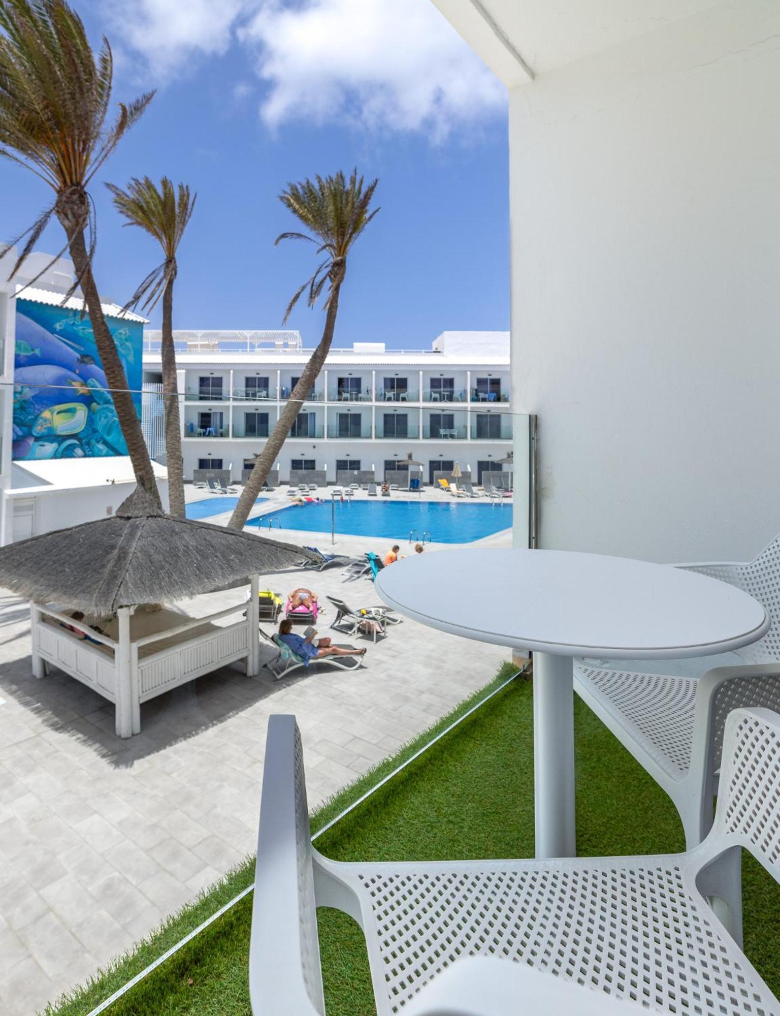 Corralejo Surfing Colors Hotel&Apartments Exterior foto
