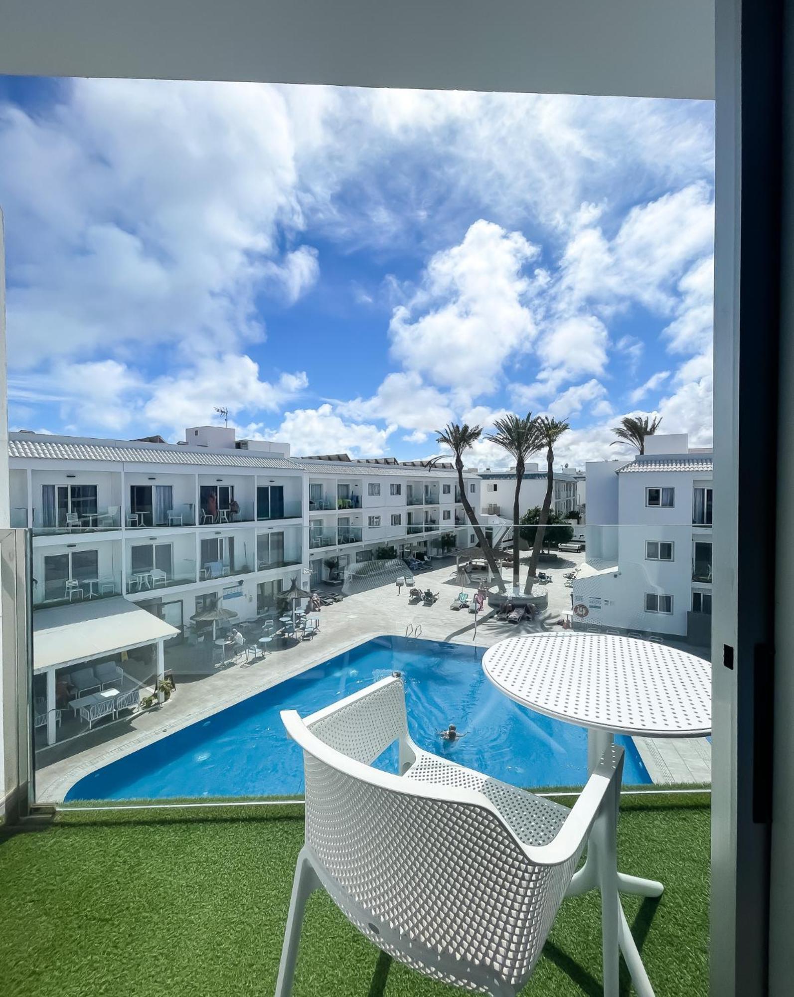 Corralejo Surfing Colors Hotel&Apartments Exterior foto